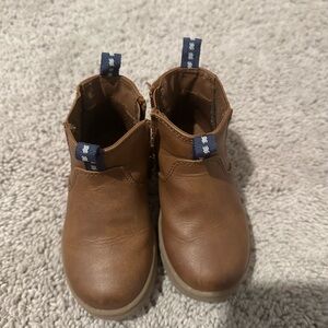 Cat & Jack Brown Chelsea Boots